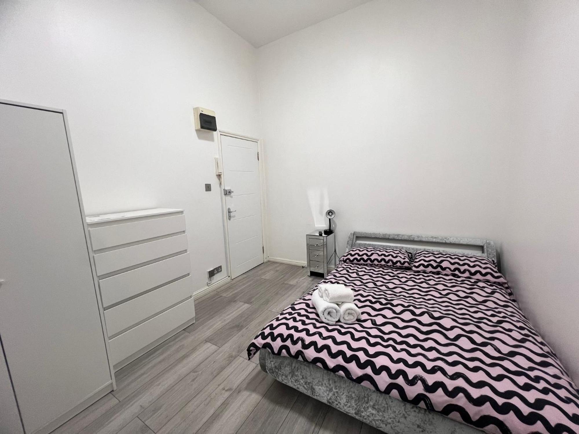 Comfy Apartments - Finchley Road Londen Buitenkant foto