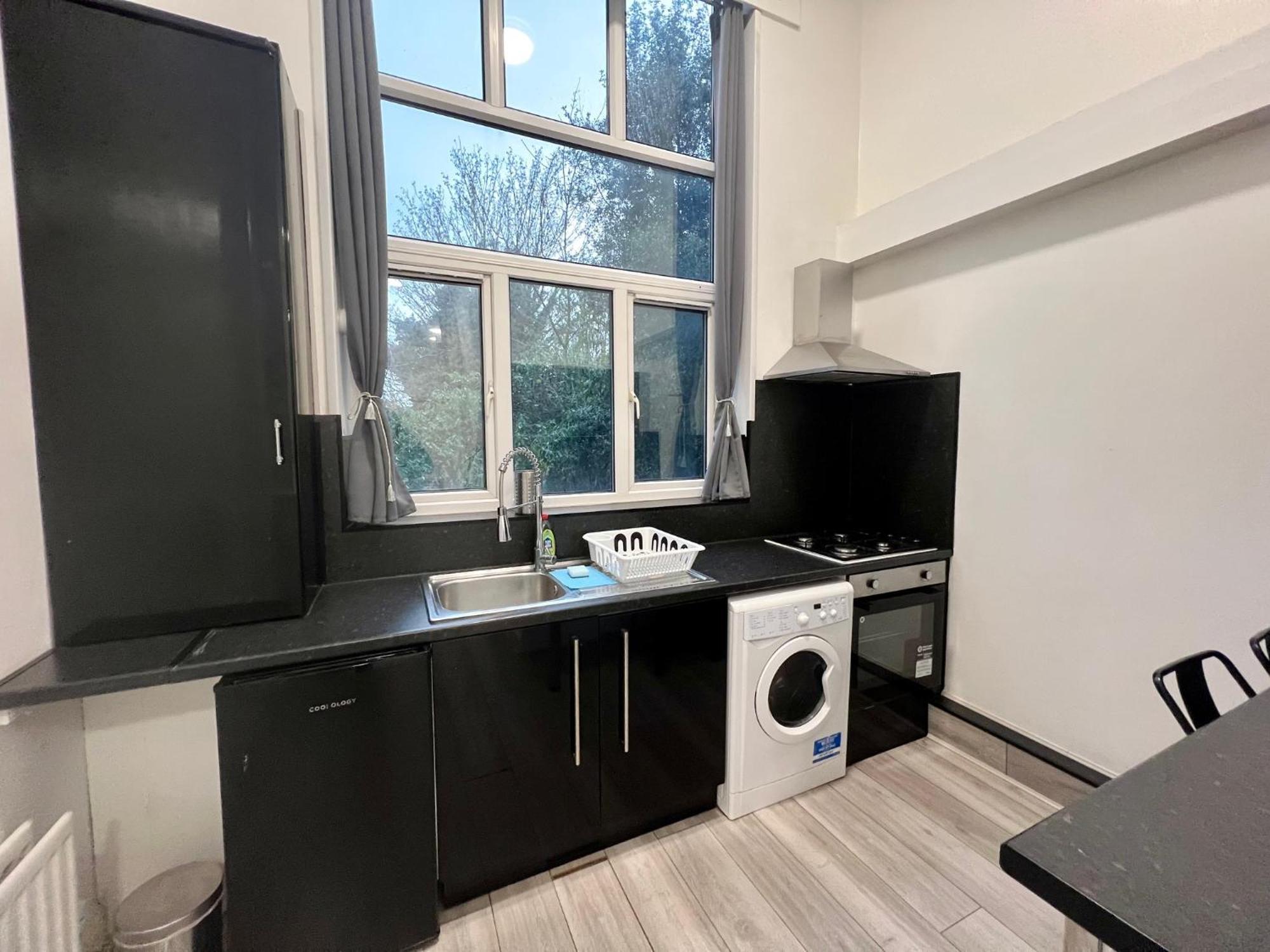 Comfy Apartments - Finchley Road Londen Buitenkant foto